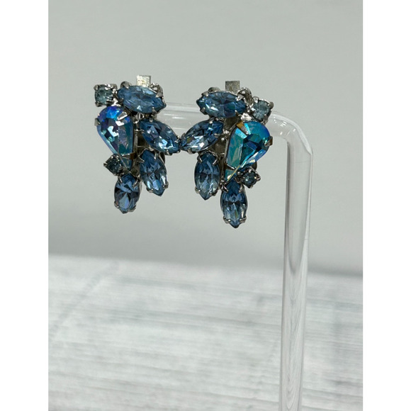 Vtg Weiss Signed Silver Tone Blue Aurora Borealis Rhinestone Clip On Earrings - Picture 1 of 11